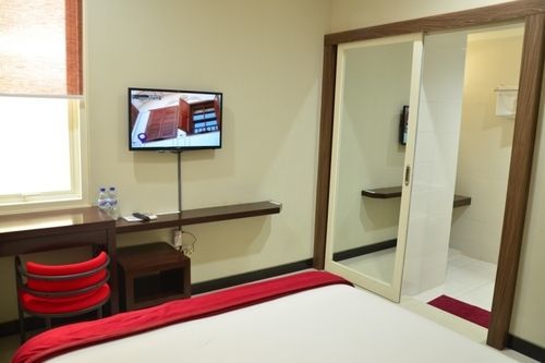 Chiaro Hotel Syariah Sidoarjo Buitenkant foto