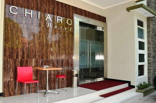 Chiaro Hotel Syariah Sidoarjo Buitenkant foto